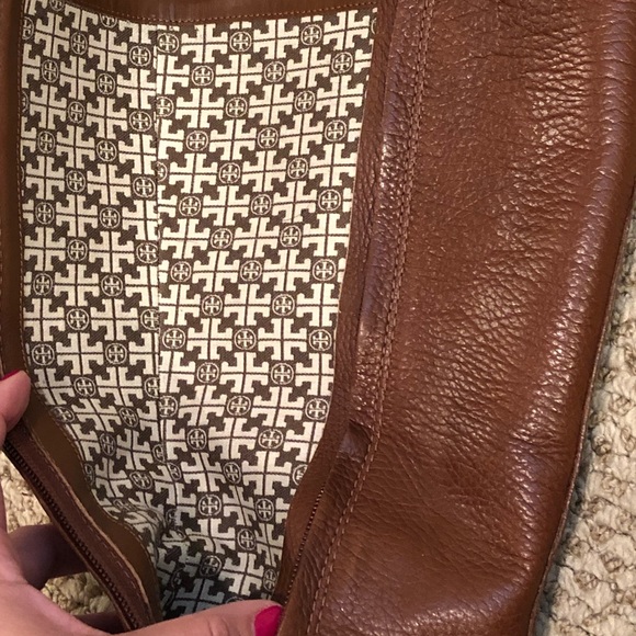 MOVING SALE!!! Tory Burch Junction Boots - Size 8 - Picture 5 of 7
